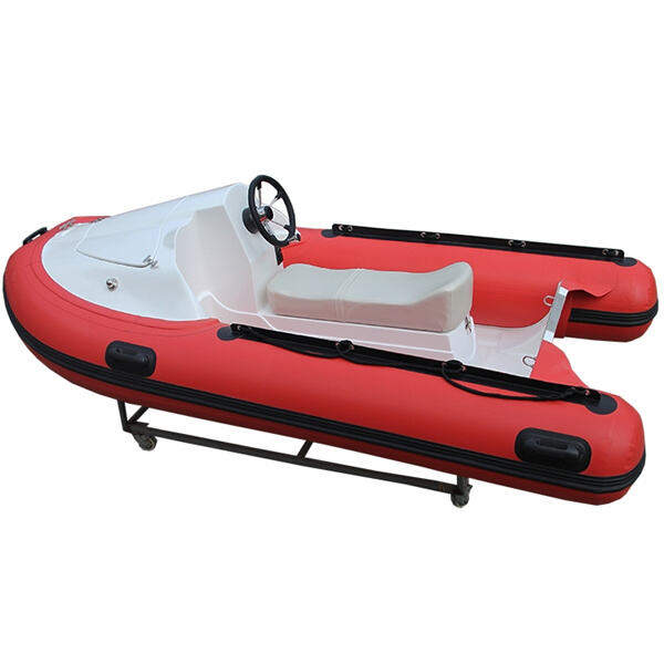 عزز تجربتك في الإبحار باختيارك من مجموعتنا المميزة من القوارب