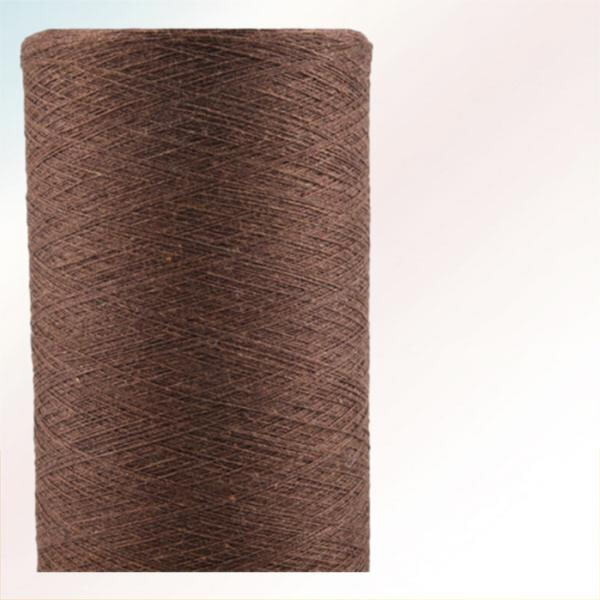 Discover the versatility of fleece yarn for all your crafting needs