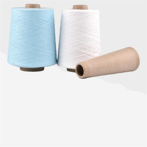 Concevez votre propre moquette unique avec de la laine épaisse pour tricoter.