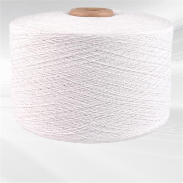 Applications variées du fil coton polyester 16s