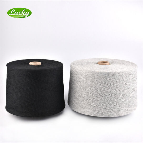 The Benefits of Solid Color Yarn for Socks