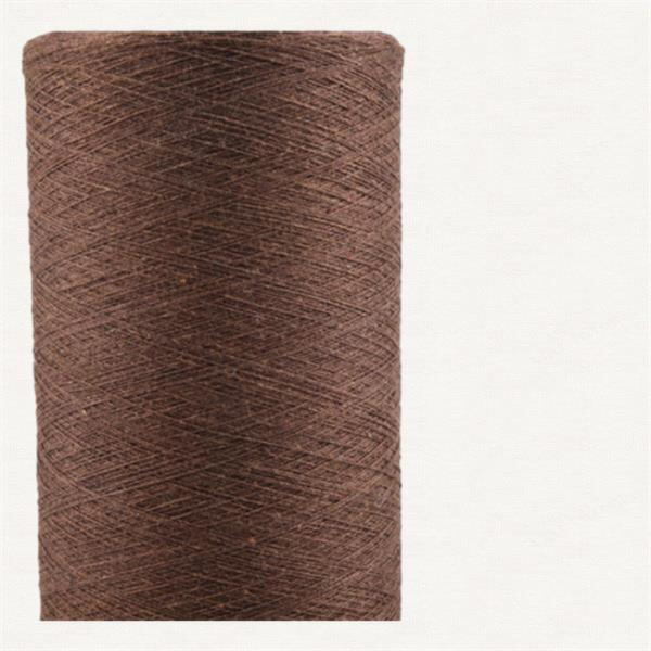Mache eine Aussage mit kühnen und lebhaften Teppichgarn-Designs