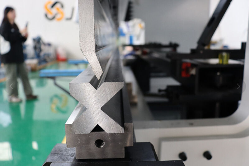 Sådan løses problemer med pludselig nedlukning af JUGAO-bøjemaskiner