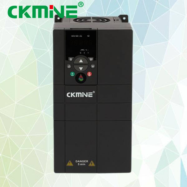 Why Solar Power Inverters are Vital for Solar Energy Conversion