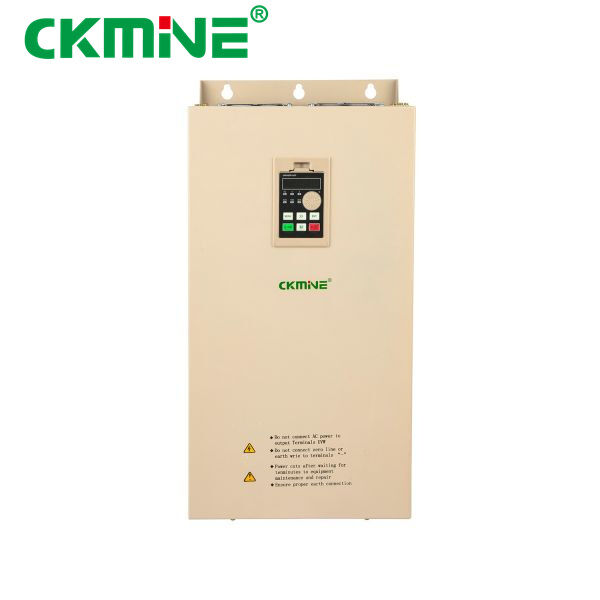 Efficient and Safe Energy Conversion with Solarmax Inverter