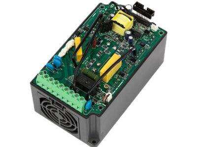 Why Mini Type VFDs Are Ideal for Small-Scale Industry