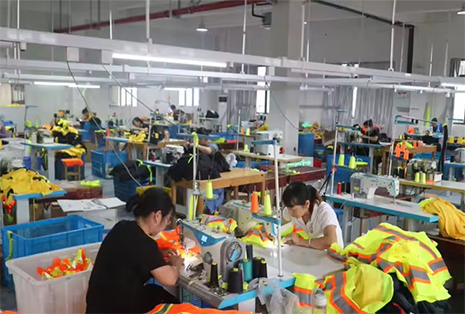 Expanding into a new environment, the factory moved to Changshan in 2016, stimulating a new chapter of dreams.