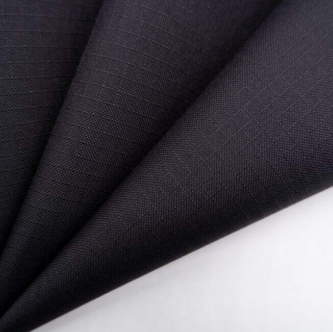 كيفية اختيار القماش غير القابل للاشتعال المناسب لمشاريعك