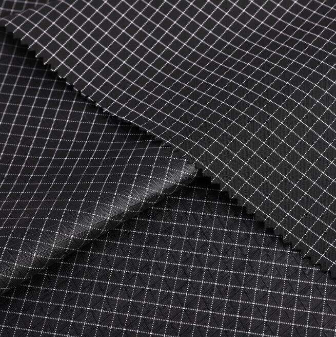 Come scegliere il miglior tessuto in nylon rip-stop per le tue esigenze all'ingrosso