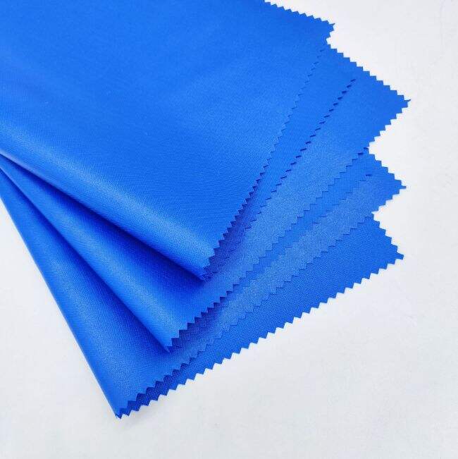 كيف يعزز القماش المقاوم للحريق معايير السلامة في بيئات العمل