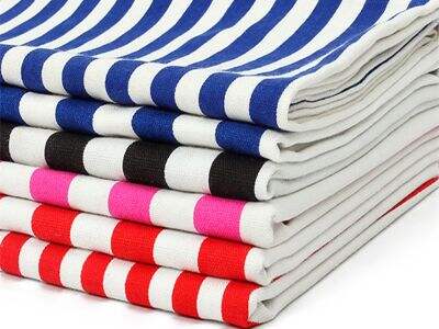 Poly Oxford vs. Canvas: Which Fabric Wins for Weather Resistance & Easy Maintenance?