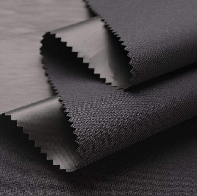 Jaké jsou klíčové výhody polyoxfordového materiálu v různých průmyslových odvětvích?