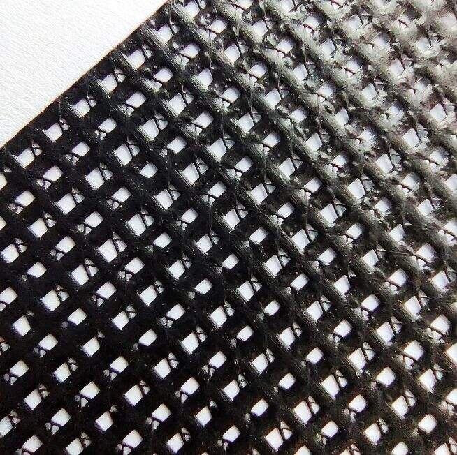 Cum să alegeți materialul exterior potrivit din plasă de vinil în funcție de nevoile dumneavoastră