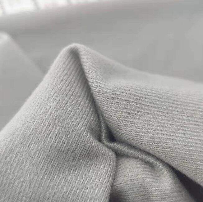 Discover the Benefits of Microfiber and Polyester Products