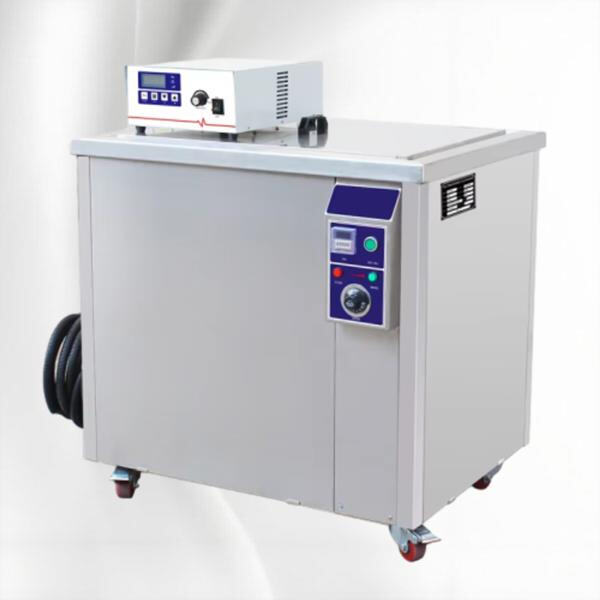 نصائح خبراء لاختيار الأدوات المناسبة لتنظيف شواخص HVAC لمنزلك أو عملك