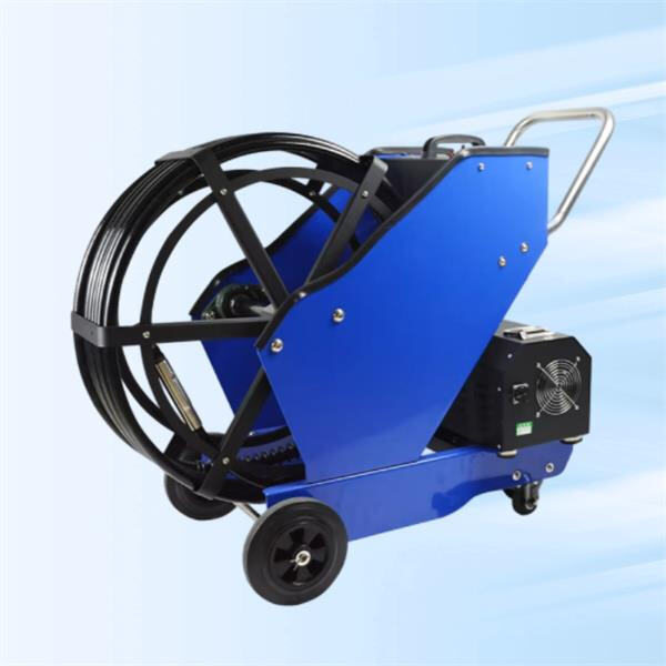 قل وداعًا للغبار والرواسب مع تنظيف محترف لمجاري الهواء