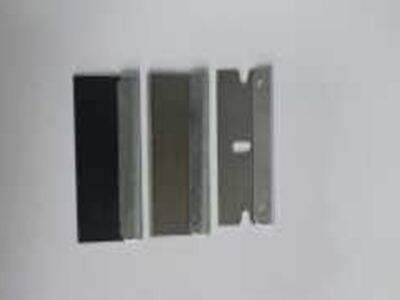 Hook Blade vs. Straight Blade: Which One to Use and When
