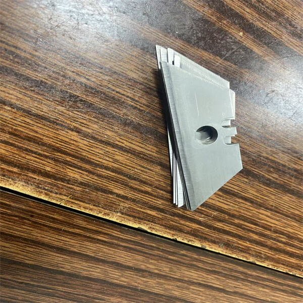 DIY သူငယ်ချင်းသူများ သို့မဟုတ် ပেါရီဖက်ရှင်များအတွက် လိုအပ်သော အရာတစ်ခု