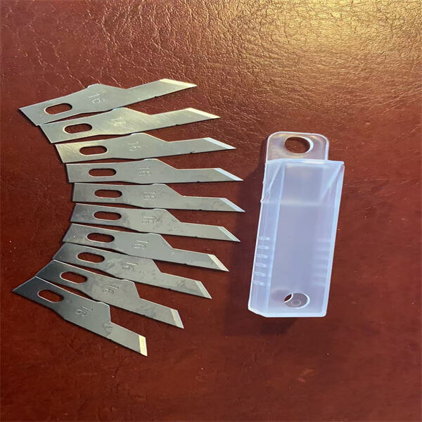 Cut through stubble effortlessly with razor blades that are second to none in sharpness.