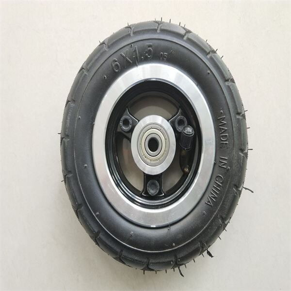 How six pneumatic wheels improve load capacity