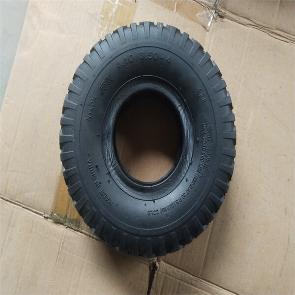 Baguhin ang iyong mga proyekto na heavy-duty gamit ang Pneumatic Tyre Wheelbarrow