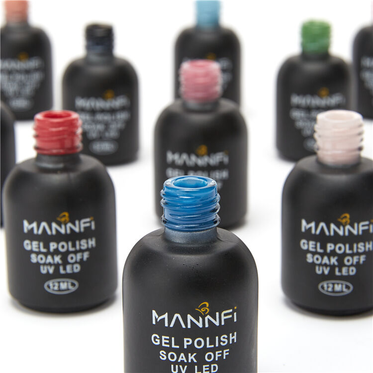 MANNFI Factory Wholesale Nail Supplier Art Product High Quality Low Price Nail Gel Polish Soak Off Uv Led Color Gel Varnish manufacture
