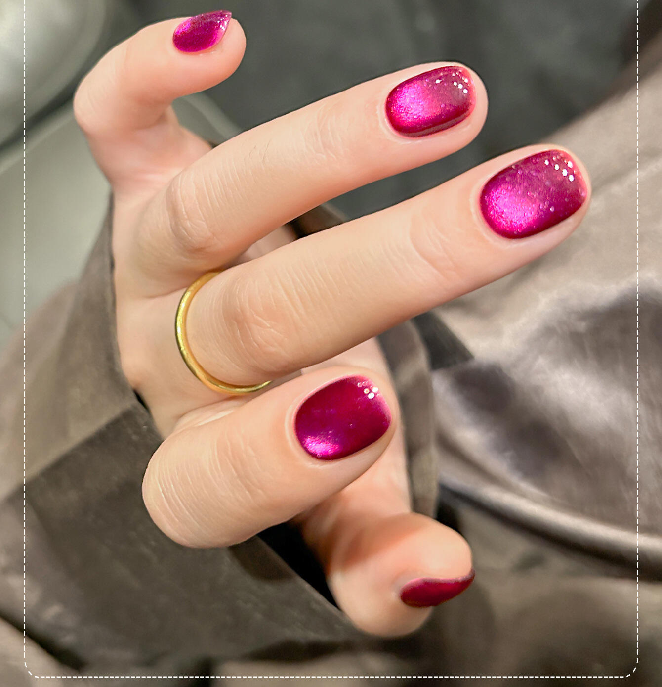 product 2025 new cats eye nail art uv gel polish long lasting led lamp source bottle packing explosions dragon fruit glass-3