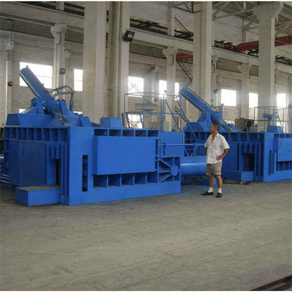 Streamlining Production with a Machine Metal Cutter