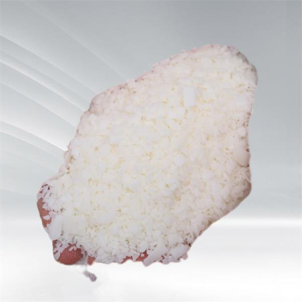Why palm wax is the perfect choice for clean-burning candles