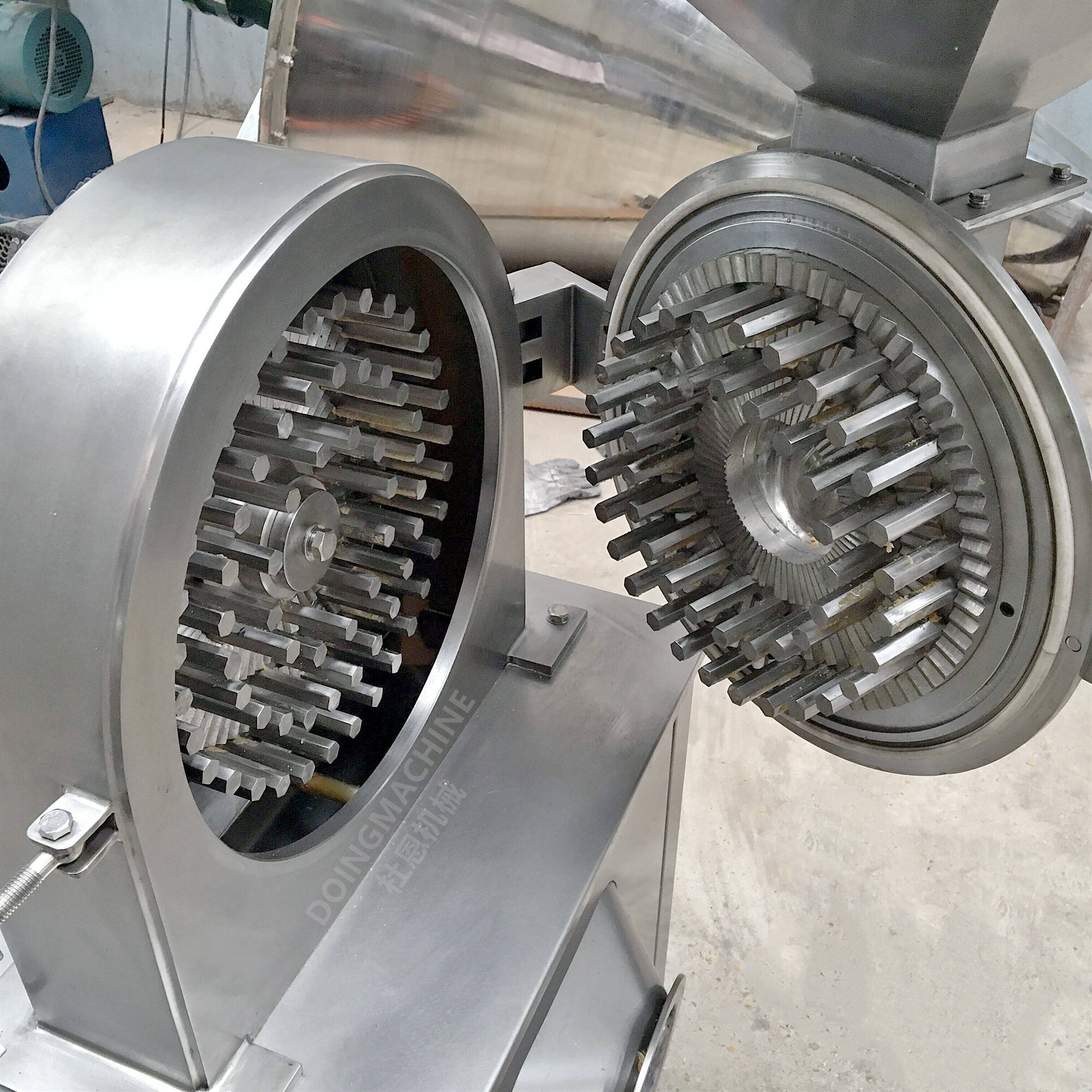 Stainless steel industrial impact disc pin mill for rice corn grain manufacture