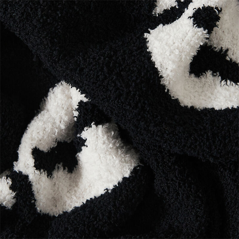 New arrival 100% polyester super fluffy microfiber soft rugby knitted blanket for home decoration supplier