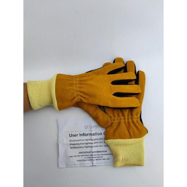 مطابق للشكل بشكل مريح وتماسك فائق لزيادة الدقة والتحكم