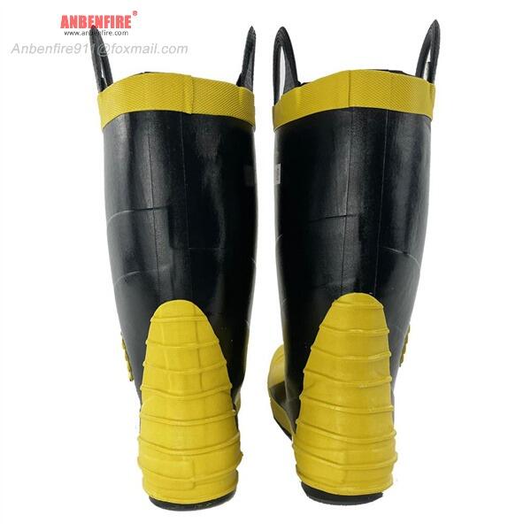 Maximize Performance with Comfortable and Functional Firefighter Footwear