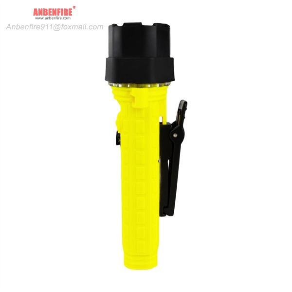 ضوء خوذة الإطفاء