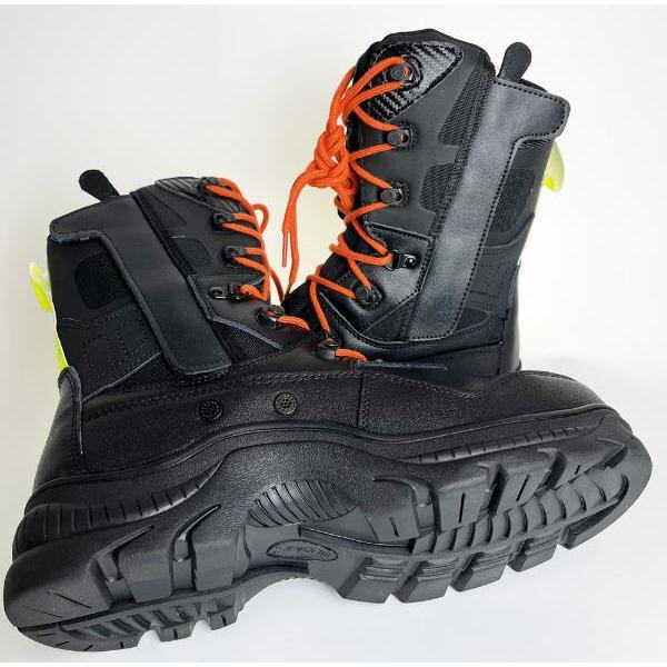 واثقًا بعلامتنا التجارية لأفضل أحذية حرائق الغابات في السوق