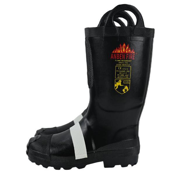 أسعار تنافسية للطلبات الكبيرة من أحذية الحريق وفق معايير NFPA