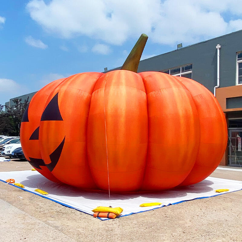 Inflatable pumpkin