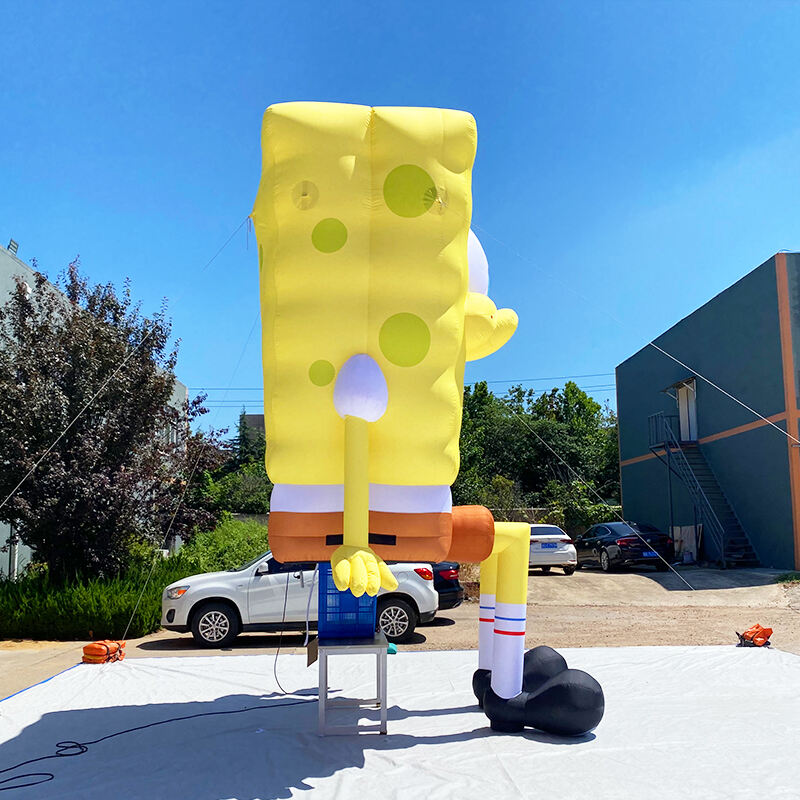 Inflatable giant spongebob