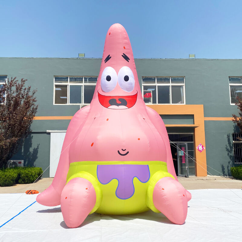 Inflatable giant Patrick Star