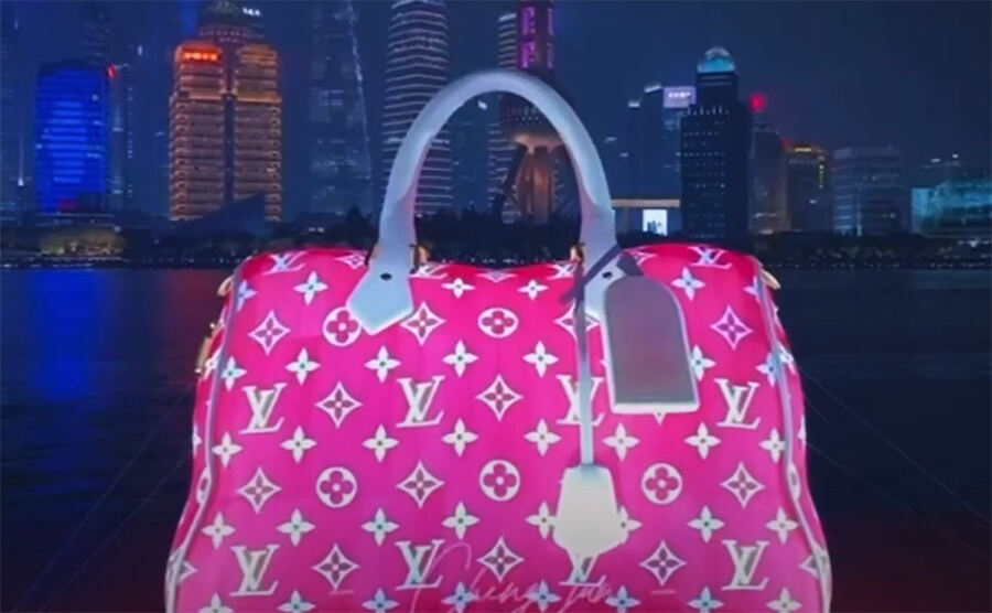 2023 Masterpiece of the Year! A number of giant LV bags air model art installation appeared!