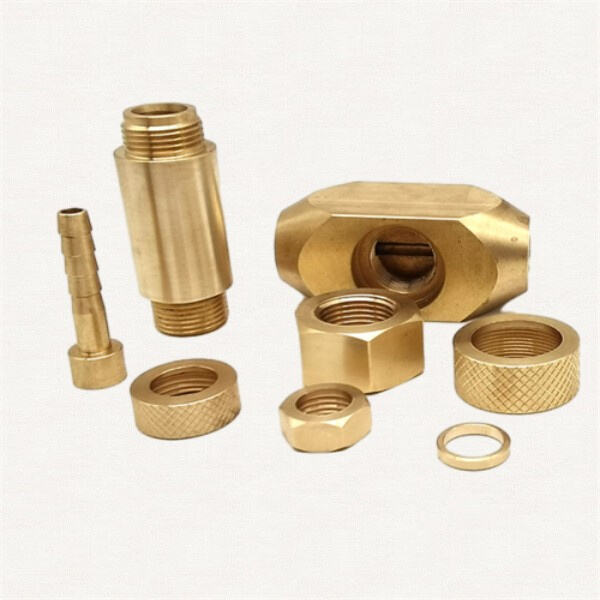 تصنيع خبراء للبلاستيك باستخدام الحاسب العددي (CNC) لتحقيق نتائج متفوقة