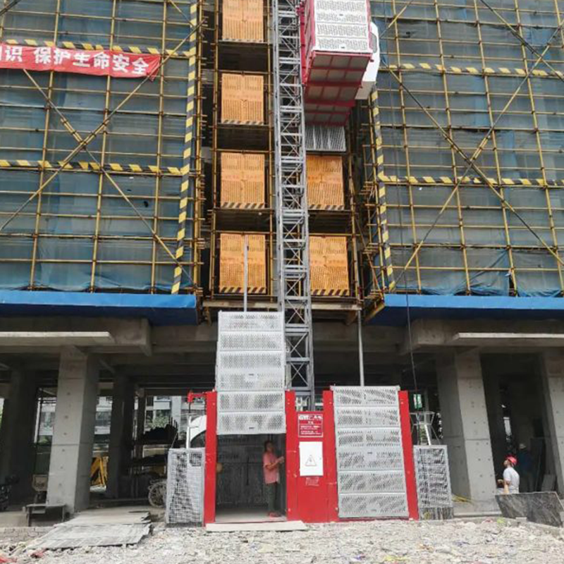 Certified Safe Used Construction Lifts: Advanced Safety Devices, Widespread Use in Hoisting, Material Transport & Personnel Lifting for Diverse Construction Projects