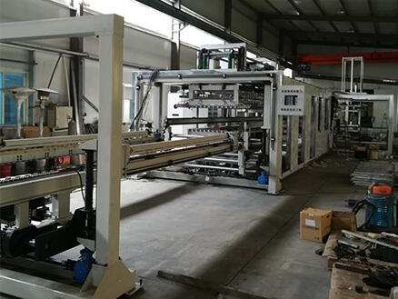 Auto ceiling dry method automatic molding line