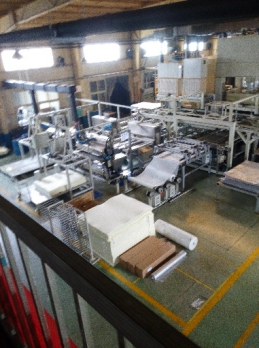 Auto roof multi-layer automatic slicing compound feeding machine