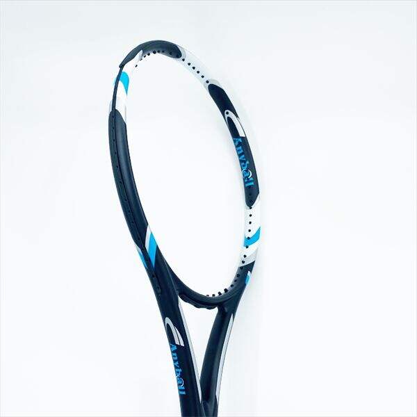 Comparing the top brands in professional tennis rackets