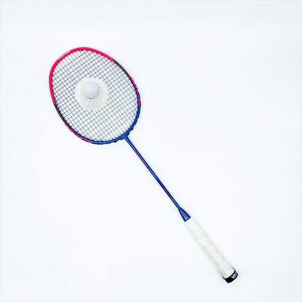 Bring out your competitive side with shuttle racquet tournaments