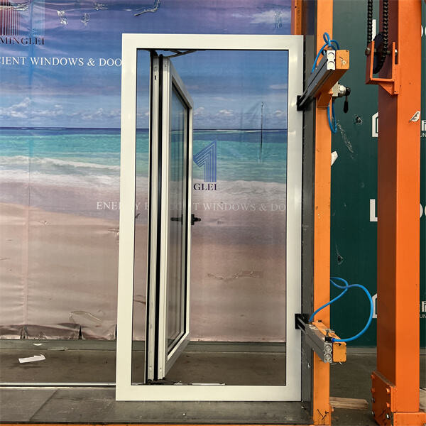 Maximizing Insulation with Quadruple Glazed Windows