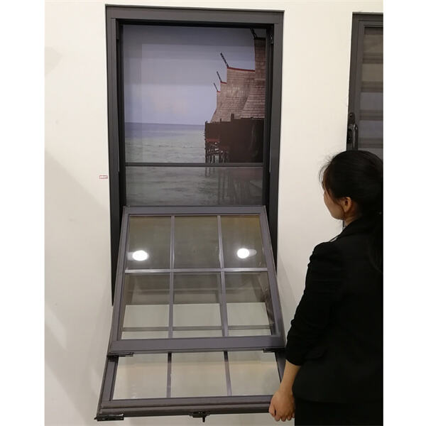 Double hung aluminium windows
