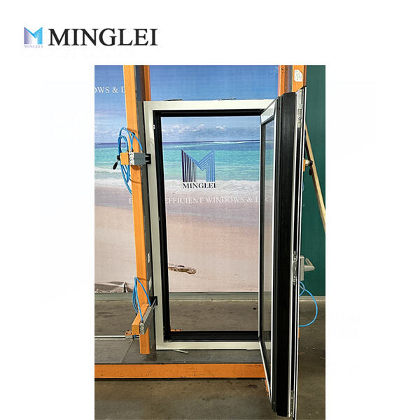 Stay comfortable all year round with thermally broken aluminium windows