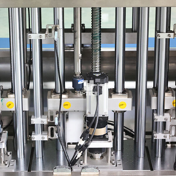 The Role of Lubricant Oil Filling Machines in Modern Production Lines
